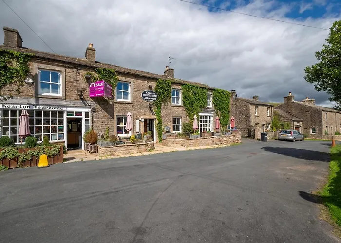 2 Bed In Oc-ds946 Thwaite